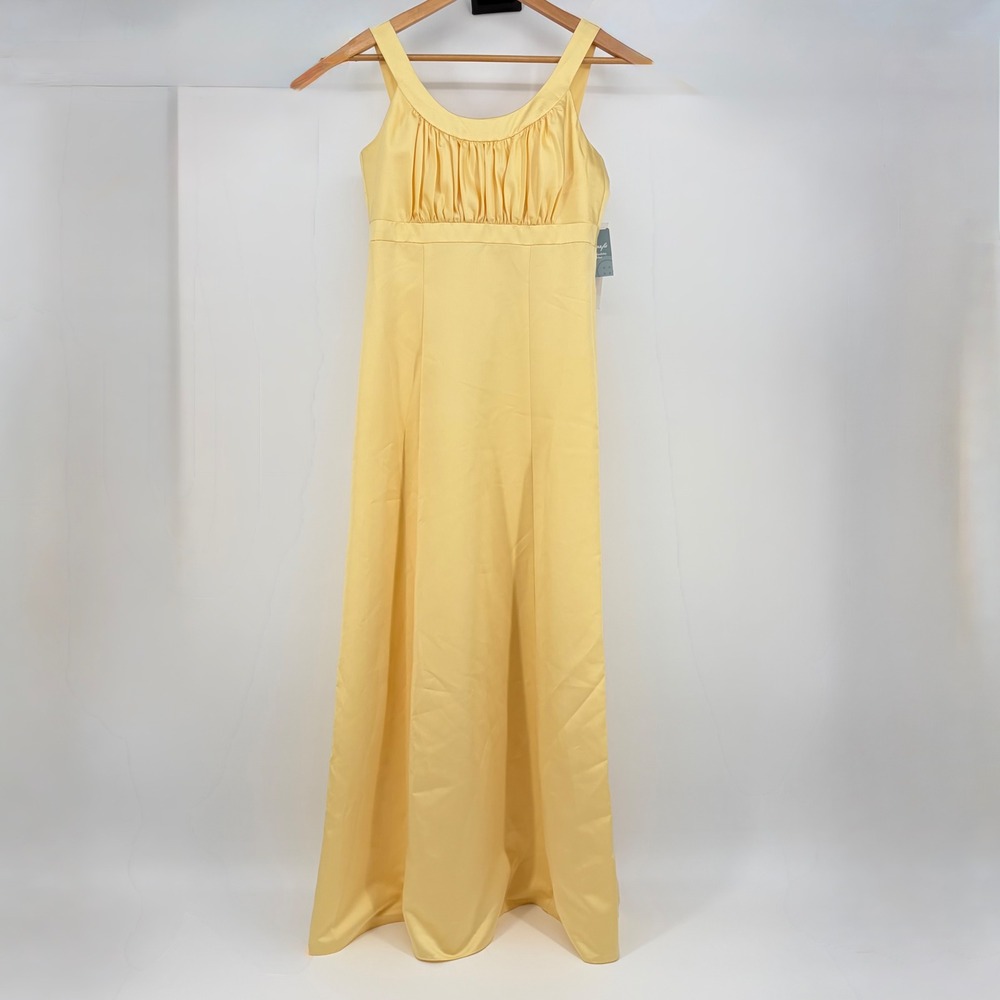 David's Bridal Girls Yellow Satin Baby Doll Gown Size 18 Dance Formal Bridesmaid - Picture 2 of 9